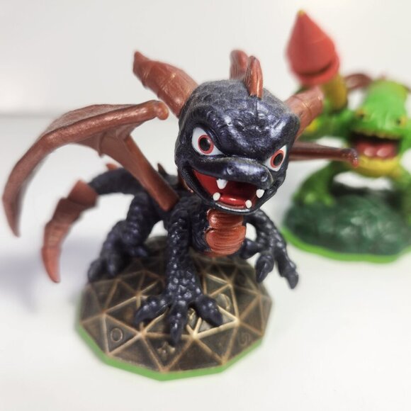 Skylander Figurines Lot of 4 Fright Rider Countdown Spyro Dragon Zook - Picture 2 of 7